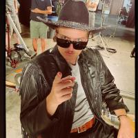 Behind the scenes recording the Yeah, I Like You promotional music video